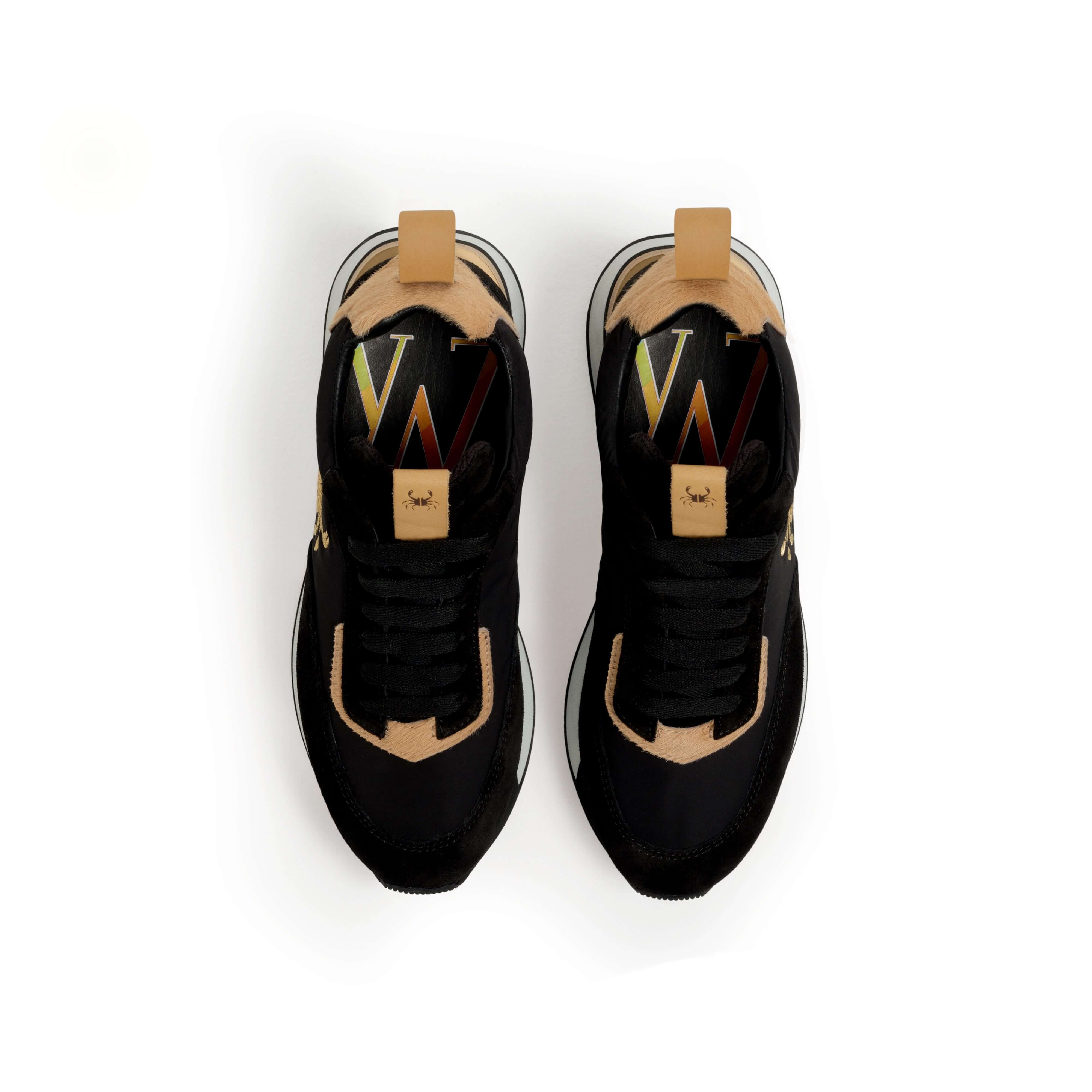 INSULA SNEAKER - BLACK GOLD